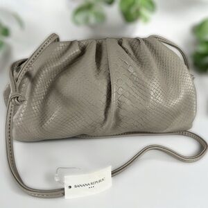 Banana Republic Gray Vegan Leather Snakeskin Crossbody Hobo Bag Purse New